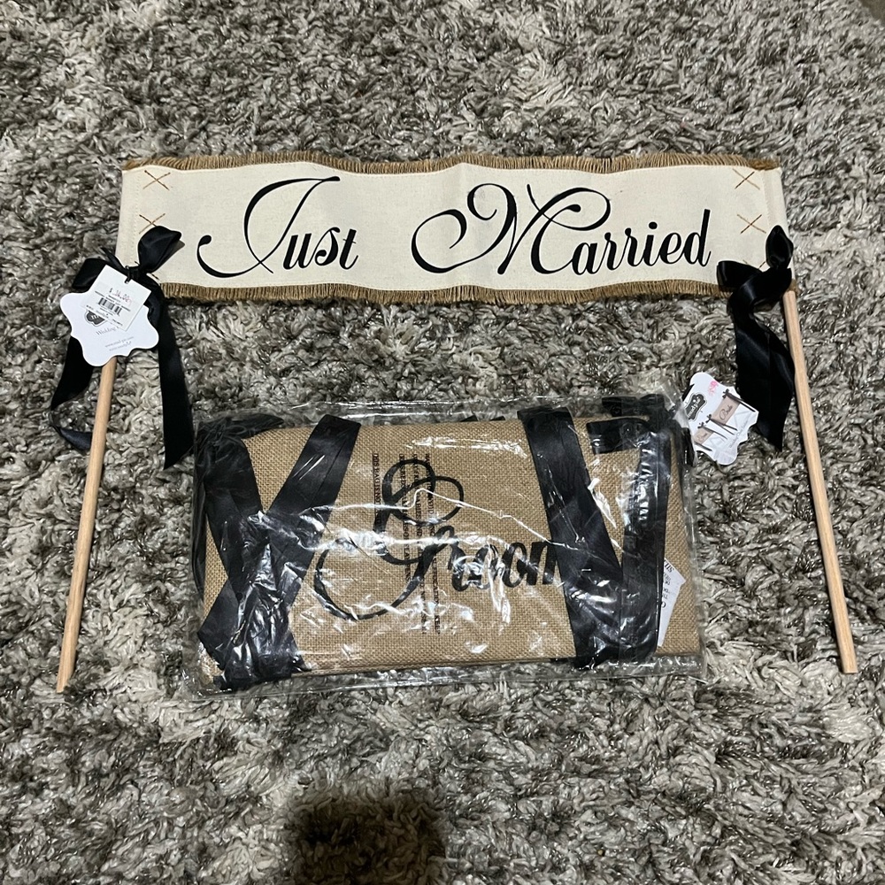 Mud pie wedding decor